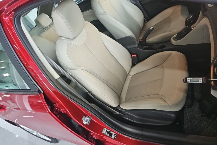Used Buick GT 2016 15N Automatic Elite Edition Right Front Seat