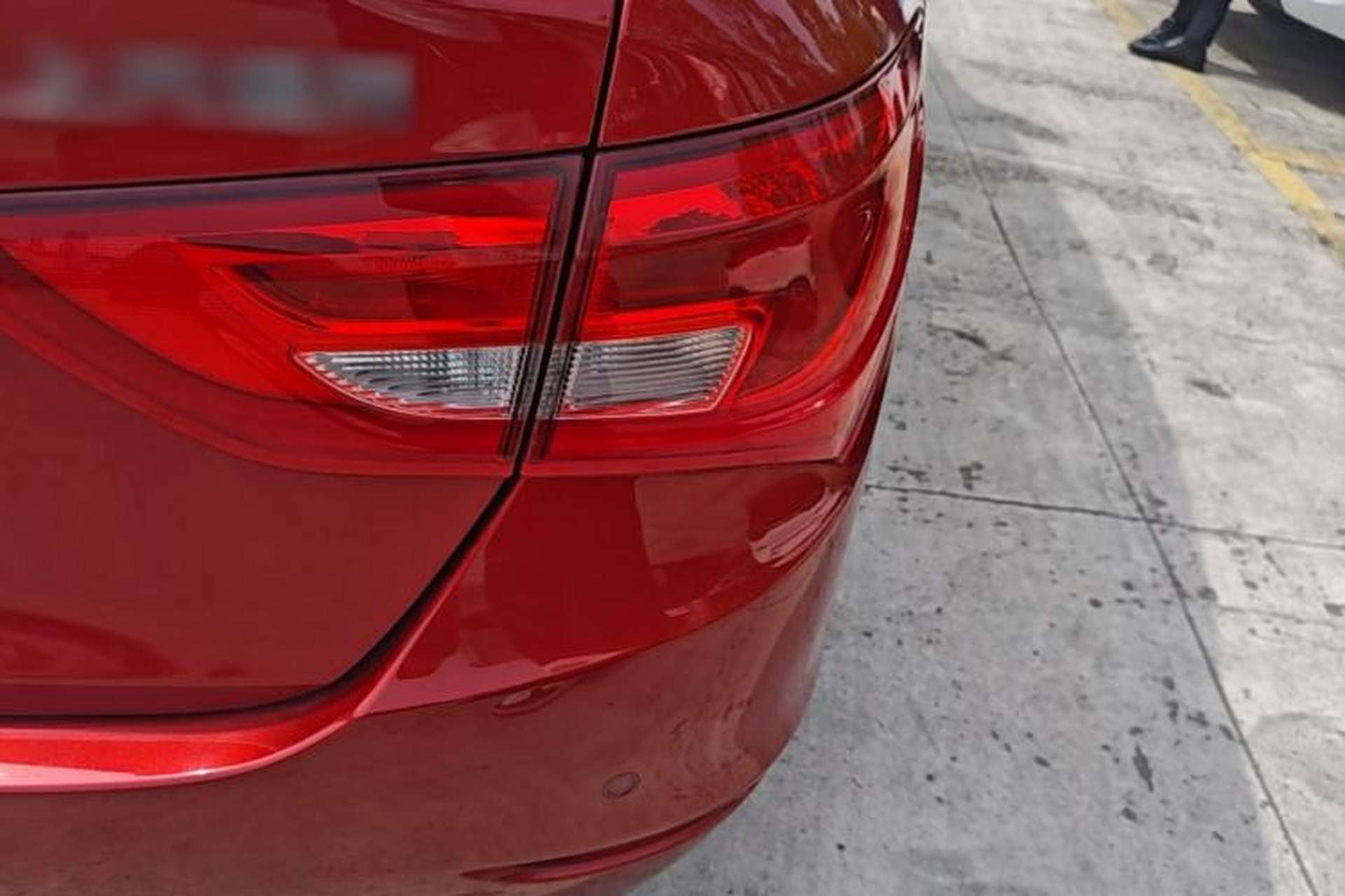 Used Buick GT 2016 15N Automatic Elite Edition Right Rear Taillight