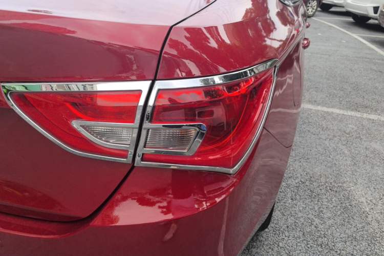 Used Buick GT 2016 15N Automatic Elite Edition Right Rear Taillight