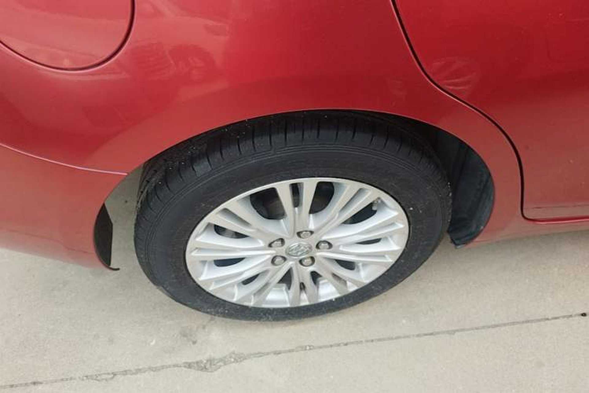 Used Buick GT 2016 15N Automatic Elite Edition Right Rear Wheel Hub