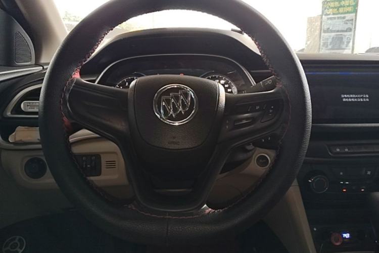 Used Buick GT 2016 15N Automatic Elite Edition Steering Wheel