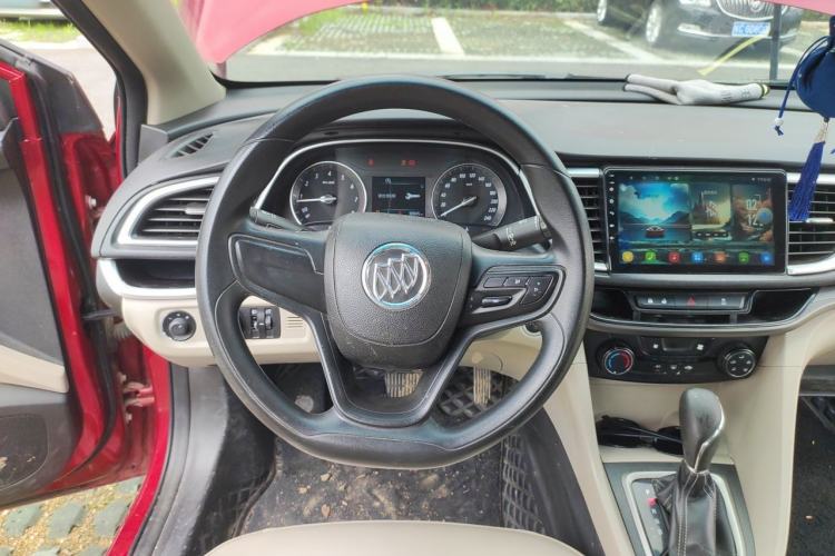 Used Buick GT 2016 15N Automatic Elite Edition Steering Wheel
