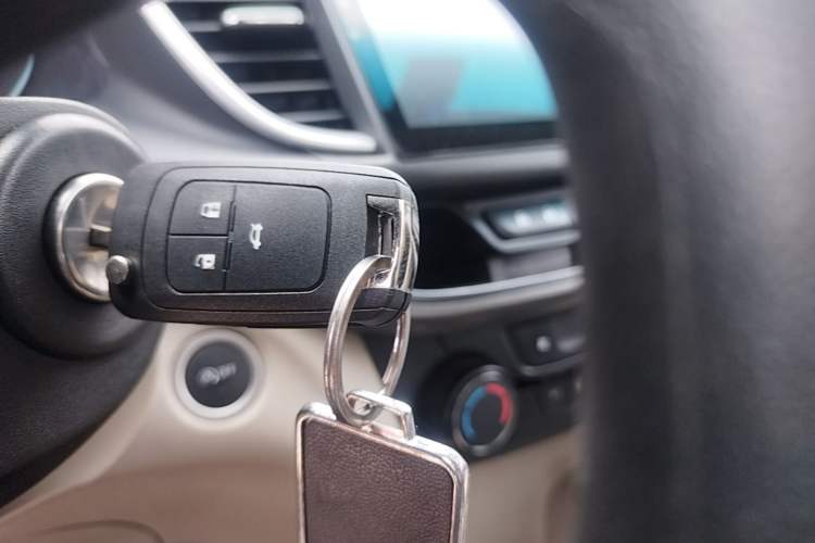 Used Buick GT 2016 15N Automatic Elite Edition Vehicle Key