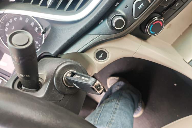 Used Buick GT 2016 15N Automatic Entry-Level Trim Vehicle Key