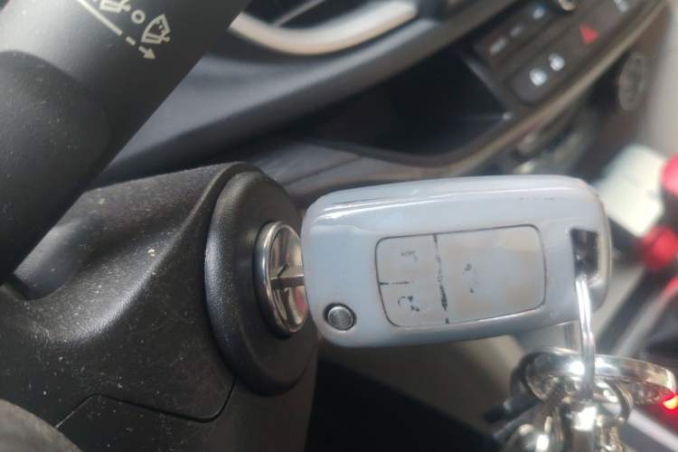 Used Buick GT 2016 15N Automatic Elite Edition Vehicle Key