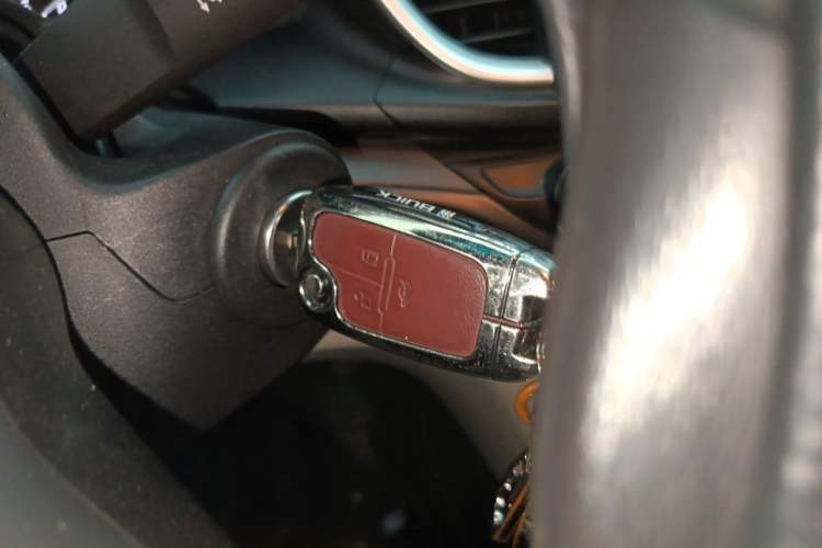 Used Buick GT 2016 15N Automatic Elite Edition Vehicle Key