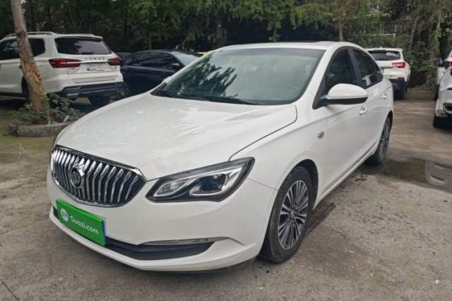Ojetý Buick GT 2016 18T Dual-Clutch Luxury Model