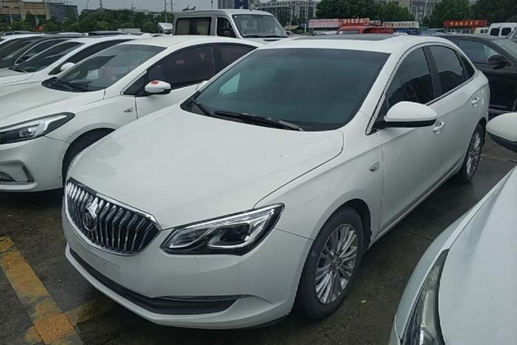 Used Buick GT 2016 15N Automatic Elite Edition Guazi used car, China used car export, Used car for sale, Used Buick cars, Cheapest cars for sale