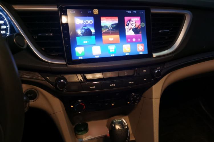Used Buick GT 2016 15N Automatic Elite Edition Audio And AC Panel