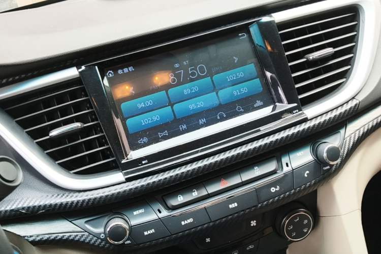 Used Buick GT 2016 15N Automatic Entry-Level Trim Audio And AC Panel