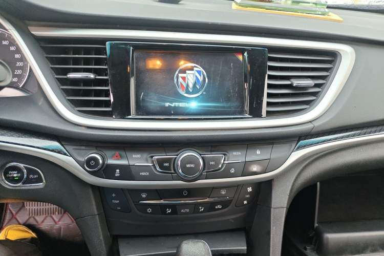Used Buick GT 2016 15N Automatic Luxury Edition Audio And AC Panel
