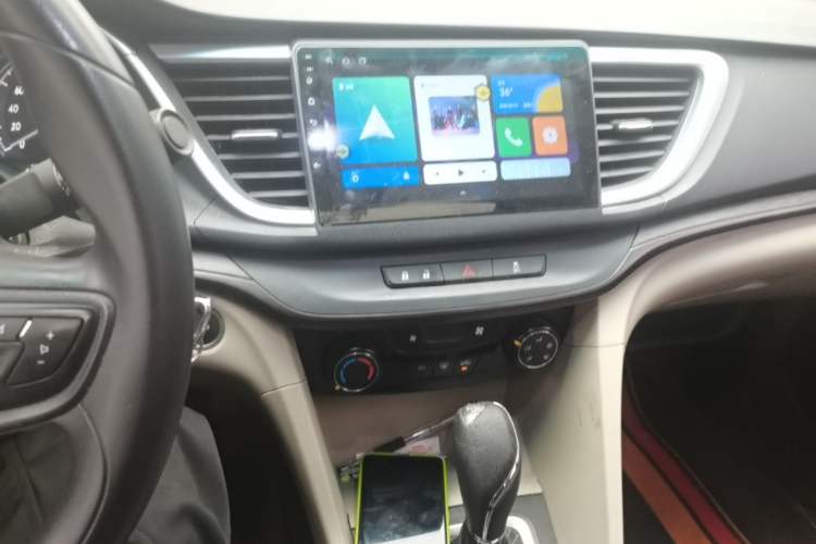 Used Buick GT 2016 15N Automatic Elite Edition Audio And AC Panel