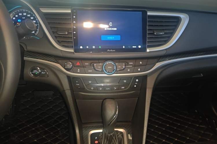 Used Buick GT 2016 18T Dual-Clutch Luxury Model Audio And AC Panel