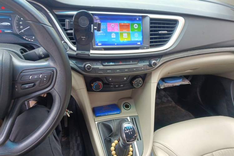 Used Buick GT 2016 15N Manual Elite Edition Audio And AC Panel