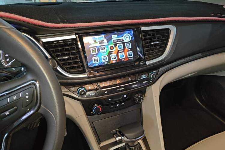 Used Buick GT 2016 15N Automatic Elite Edition Audio And AC Panel