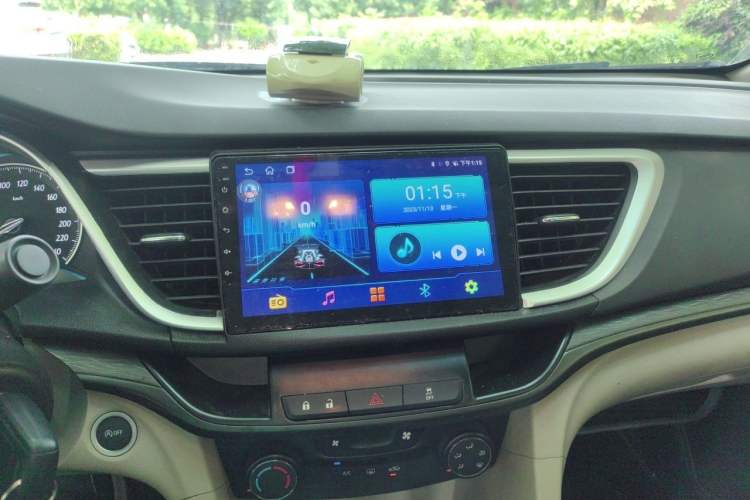 Used Buick GT 2016 15N Automatic Elite Edition Audio And AC Panel