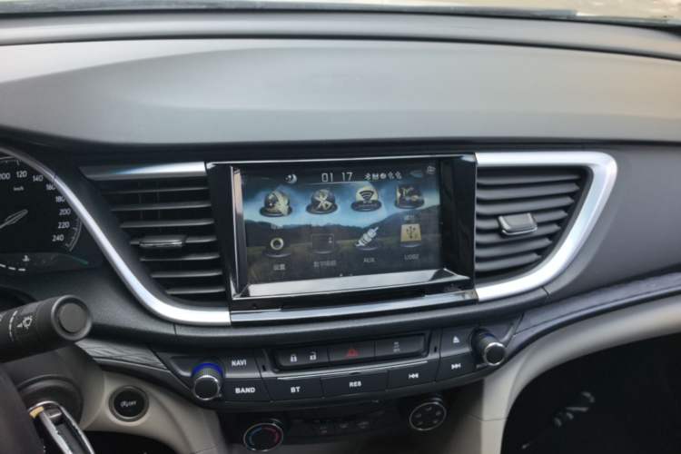Used Buick GT 2016 15N Automatic Elite Edition Audio And AC Panel
