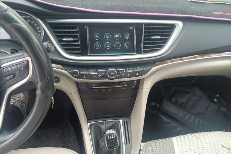 Used Buick GT 2016 15N Manual Luxury Version Audio And AC Panel