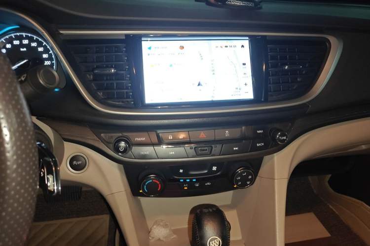 Used Buick GT 2016 15N Automatic Elite Edition Audio And AC Panel