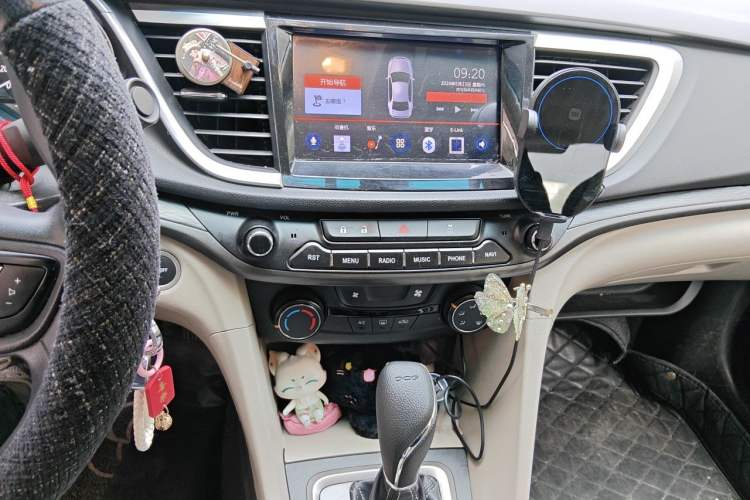 Used Buick GT 2016 18T Dual-Clutch Elite Model Audio And AC Panel