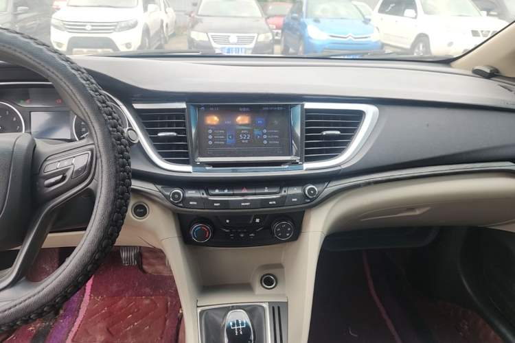 Used Buick GT 2016 15N Manual Elite Edition Audio And AC Panel