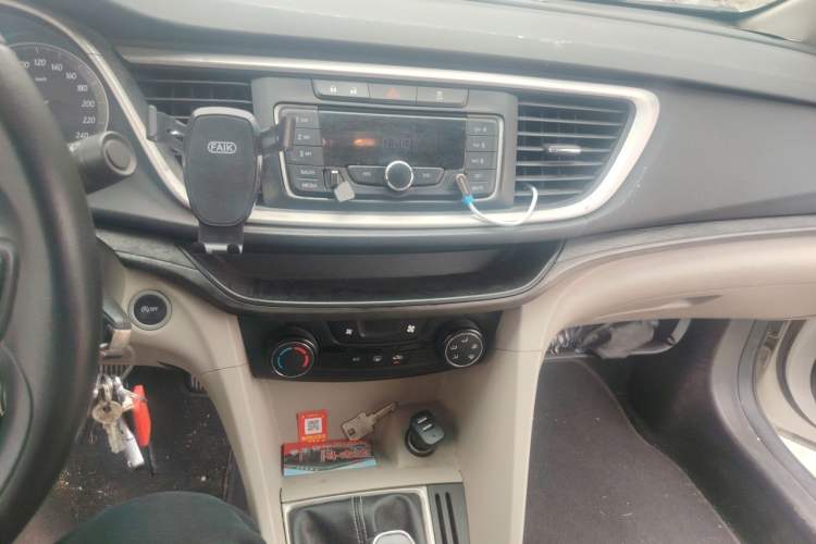 Used Buick GT 2016 15N Manual Entry-Level Trim Audio And AC Panel