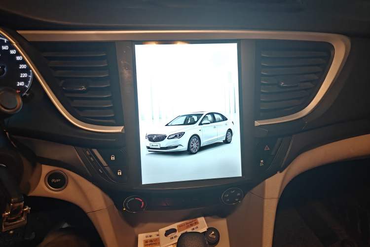 Used Buick GT 2016 15N Automatic Entry-Level Trim Audio And AC Panel