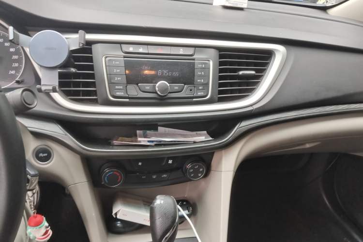 Used Buick GT 2016 15N Automatic Entry-Level Trim Audio And AC Panel