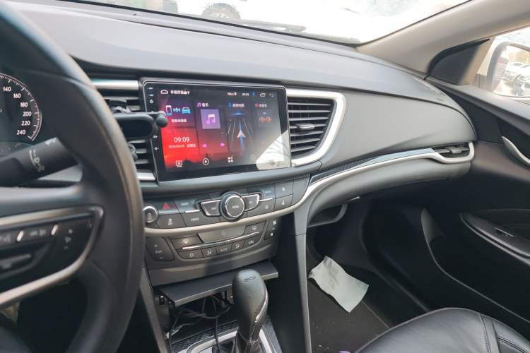 Used Buick GT 2016 18T Dual-Clutch Luxury Model Audio And AC Panel