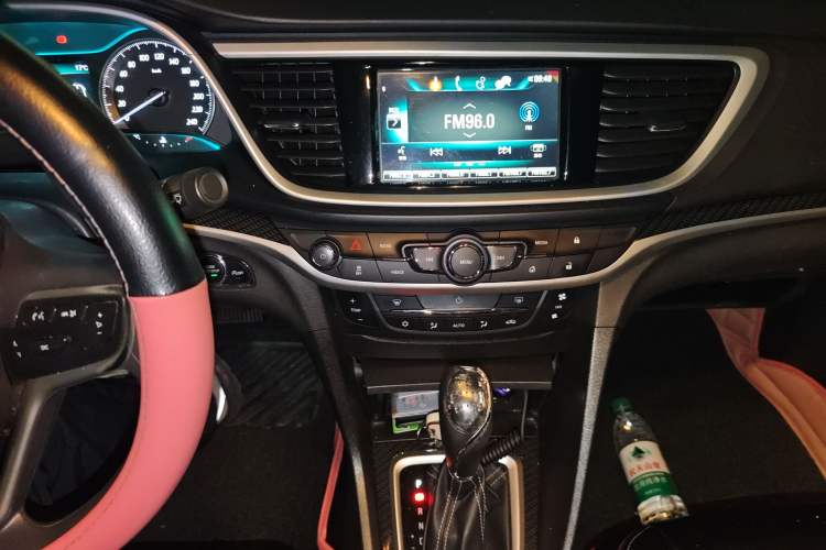 Used Buick GT 2016 15N Automatic Luxury Edition Audio And AC Panel