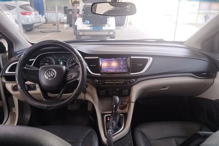 Used Buick GT 2016 15N Automatic Elite Edition Center Console