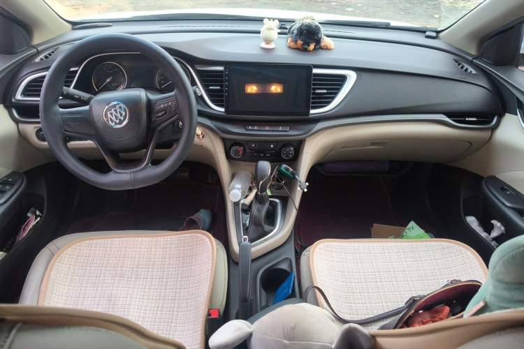 Used Buick GT 2016 15N Automatic Elite Edition Center Console