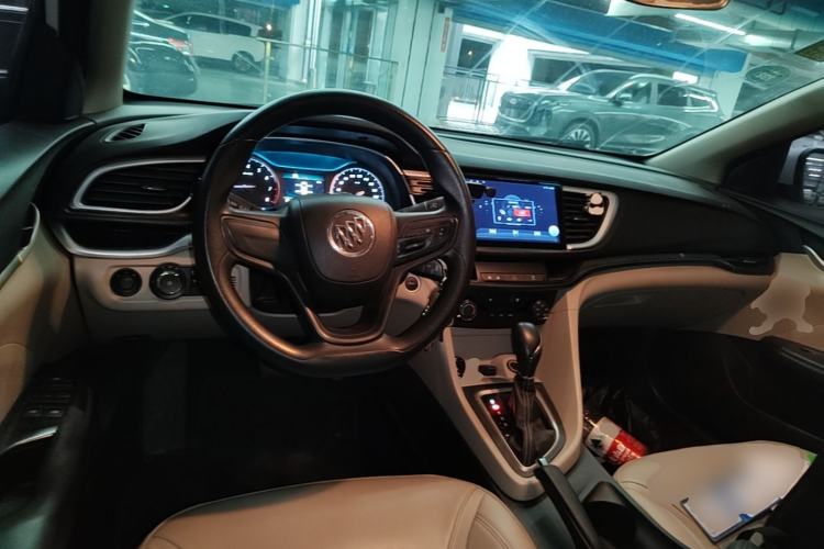 Used Buick GT 2016 15N Automatic Elite Edition Center Console