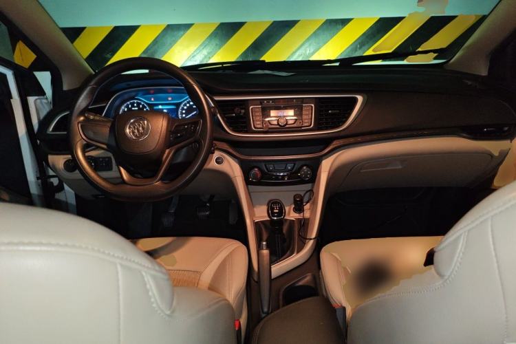 Used Buick GT 2016 15N Manual Elite Edition Center Console