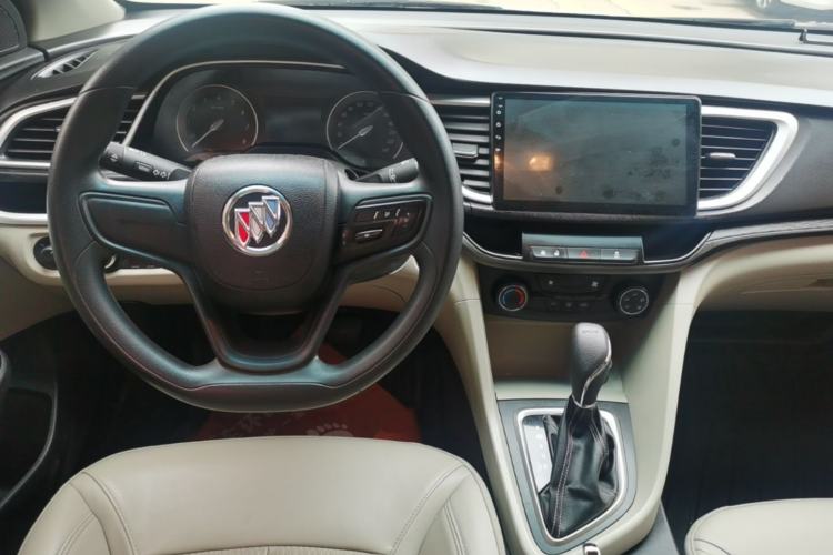Used Buick GT 2016 18T Dual-Clutch Elite Model Center Console