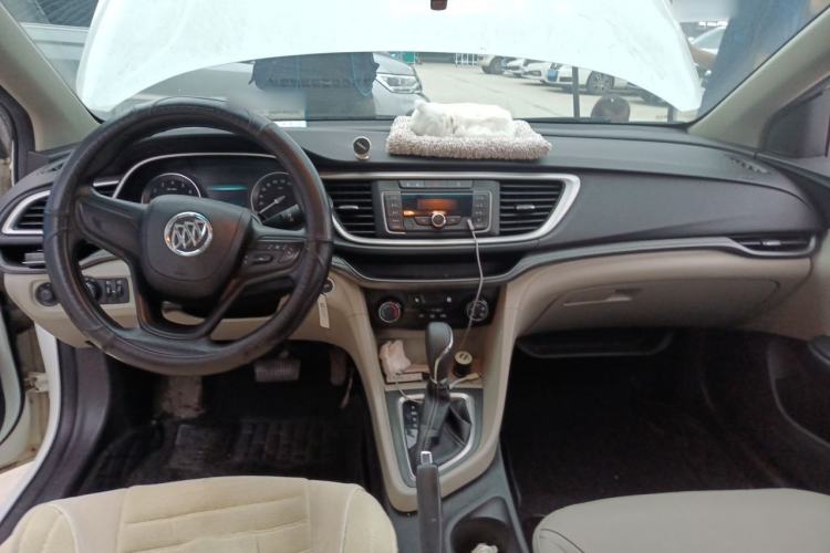 Used Buick GT 2016 15N Automatic Elite Edition Center Console