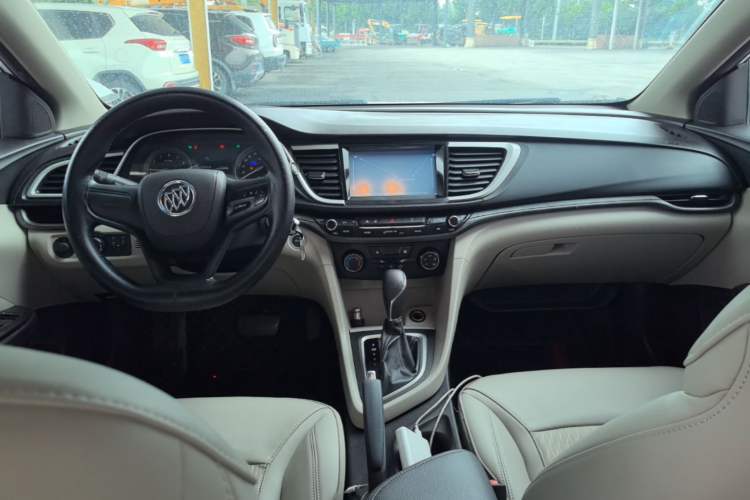 Used Buick GT 2016 15N Automatic Elite Edition Center Console