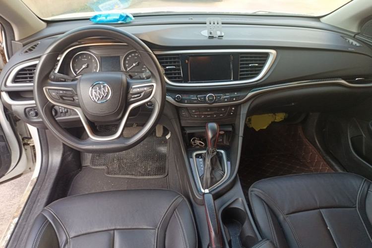 Used Buick GT 2016 15N Automatic Luxury Edition Center Console