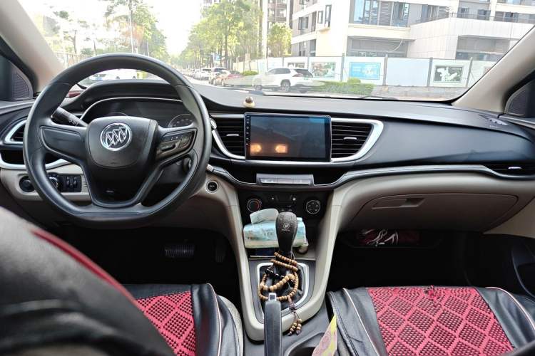 Used Buick GT 2016 15N Automatic Entry-Level Trim Center Console