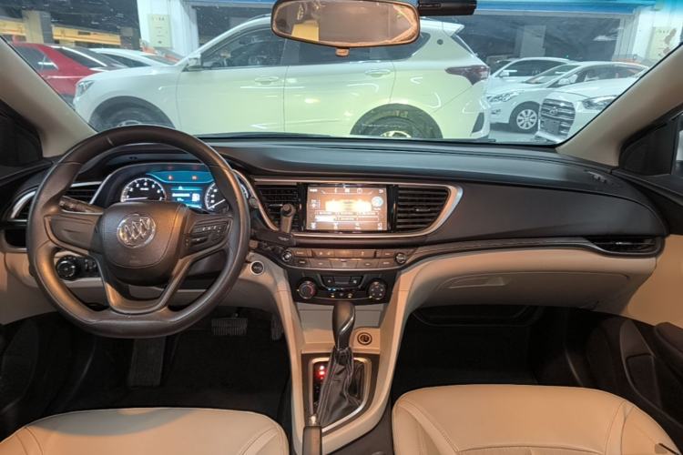 Used Buick GT 2016 15N Automatic Elite Edition Center Console