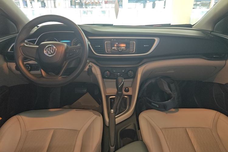 Used Buick GT 2016 15N Automatic Elite Edition Center Console