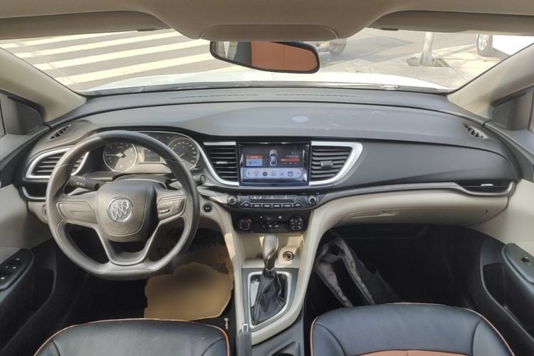Used Buick GT 2016 15N Automatic Entry-Level Trim Center Console