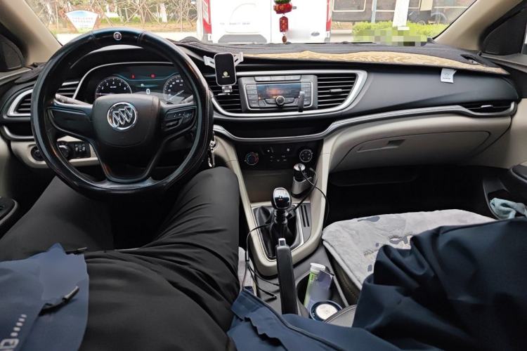 Used Buick GT 2016 15N Manual Elite Edition Center Console