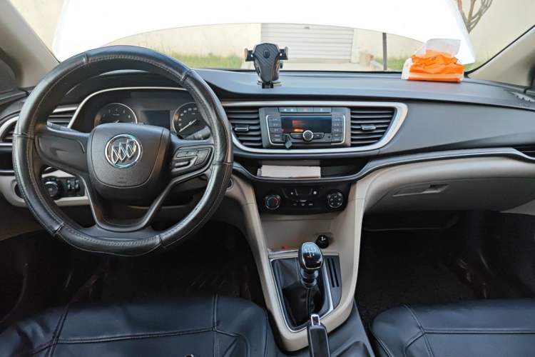 Used Buick GT 2016 15N Manual Elite Edition Center Console