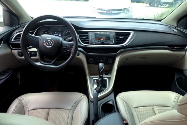 Used Buick GT 2016 15N Automatic Elite Edition Center Console