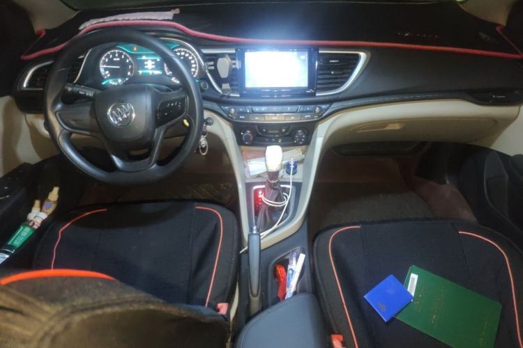 Used Buick GT 2016 15N Automatic Elite Edition Center Console