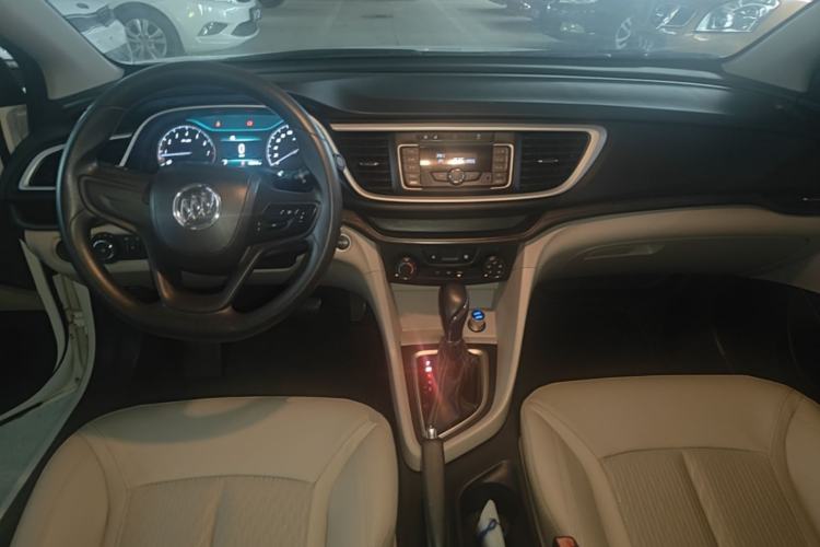 Used Buick GT 2016 15N Automatic Elite Edition Center Console