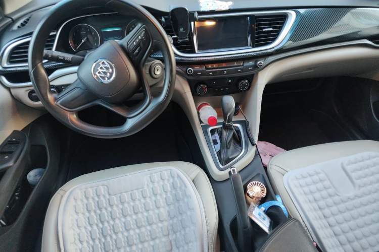 Used Buick GT 2016 15N Automatic Elite Edition Center Console