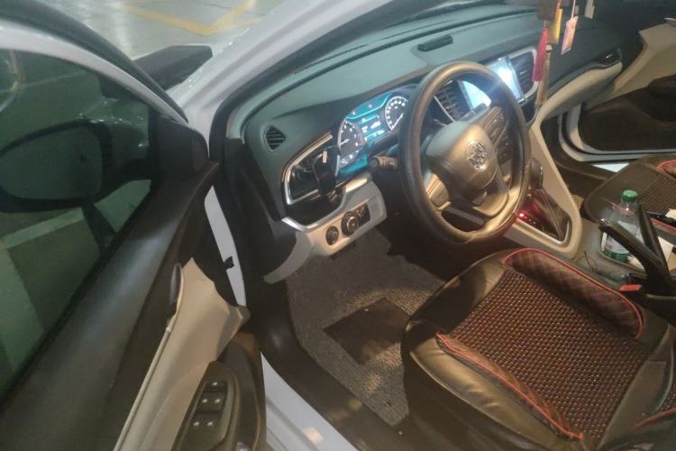 Used Buick GT 2016 15N Automatic Elite Edition Driver Seat