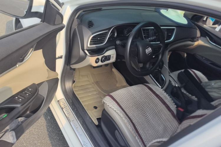 Used Buick GT 2016 15N Automatic Elite Edition Driver Seat